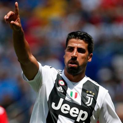 סյSami Khedira