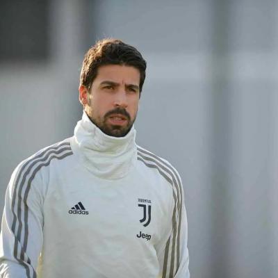 סյSami Khedira