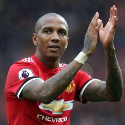 ʲAshley Young